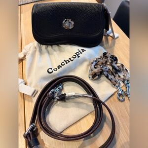 NWT Coachtopia Mini Wavy Dinky Bag